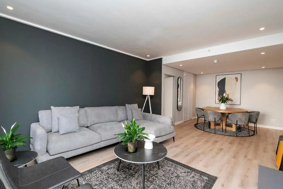 16 On Bree Modern 2Br Luxury Apartment Cape Town 0*,